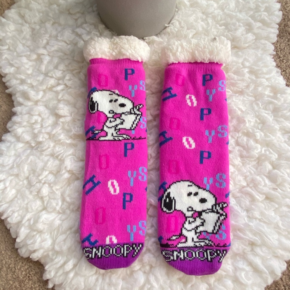 Peanuts Snoopy Slipper Socks